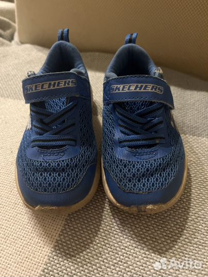 Кроссовки детские 22 размер