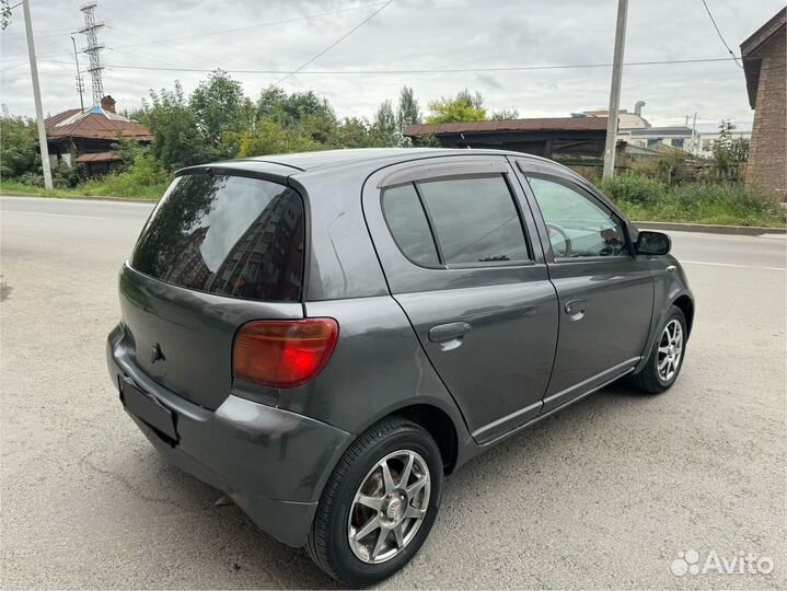 Toyota Vitz 1.0 AT, 1999, 150 000 км