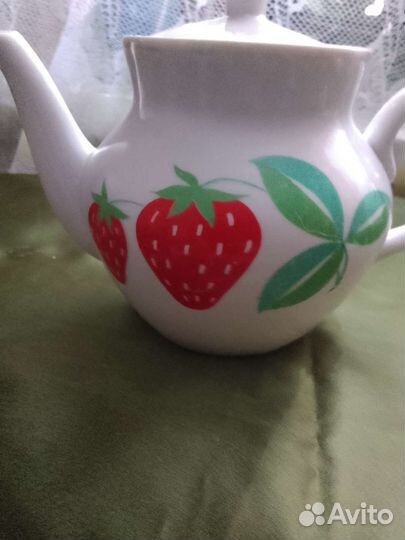 Заварочные чайники, сахарницы, крышки