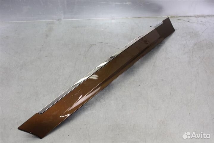 Накладка крышки багажника Renault Fluence