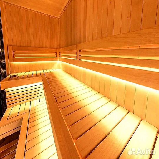 Полок деревянный