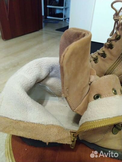 Ботинки зимние для девочки 34 новые lasocki