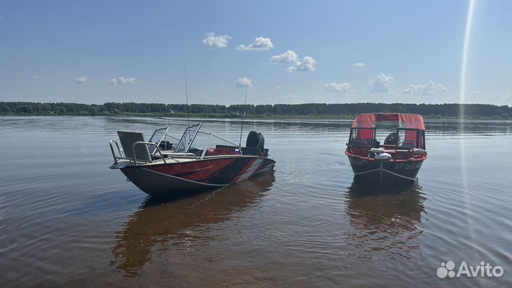 Моторная лодка