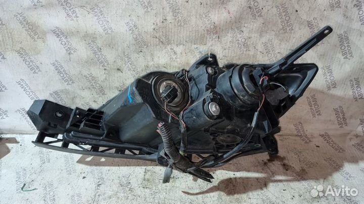 Фара правая мазда 3 BK mazda