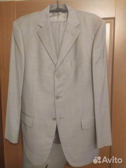 Мужской классический костюм