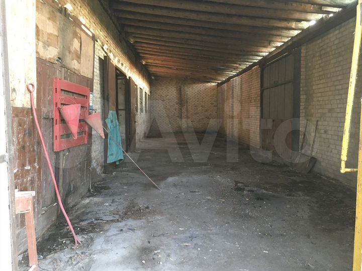 Свободного назначения, 1000 м²