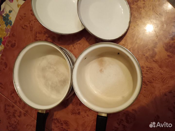 Кастрюли эмалированные