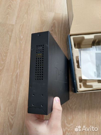 Коммутатор D-link dgs-1016c