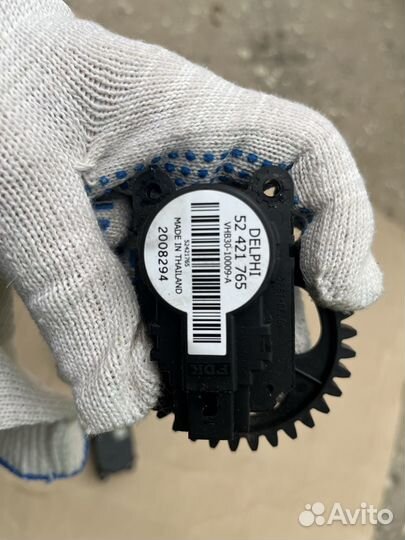 Моторедуктор сервопривод печки Опель Инсигния