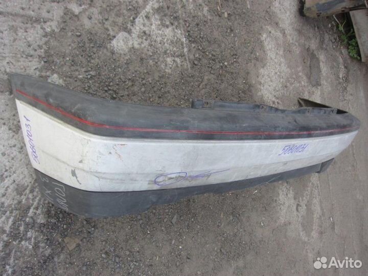 Бампер задний Volkswagen Golf 3 (1991-1998)