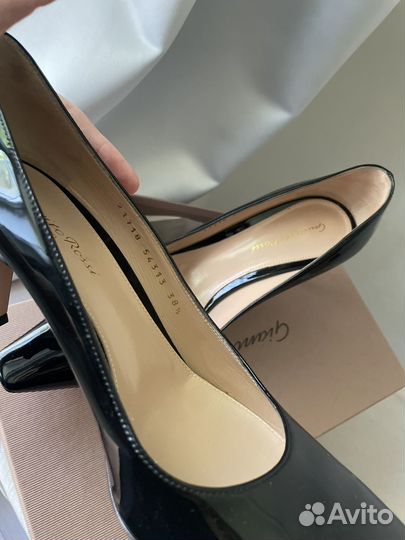 Туфли gianvito rossi 38 1/2 оригинал