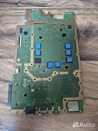 Материнская плата ps4 на запчасти