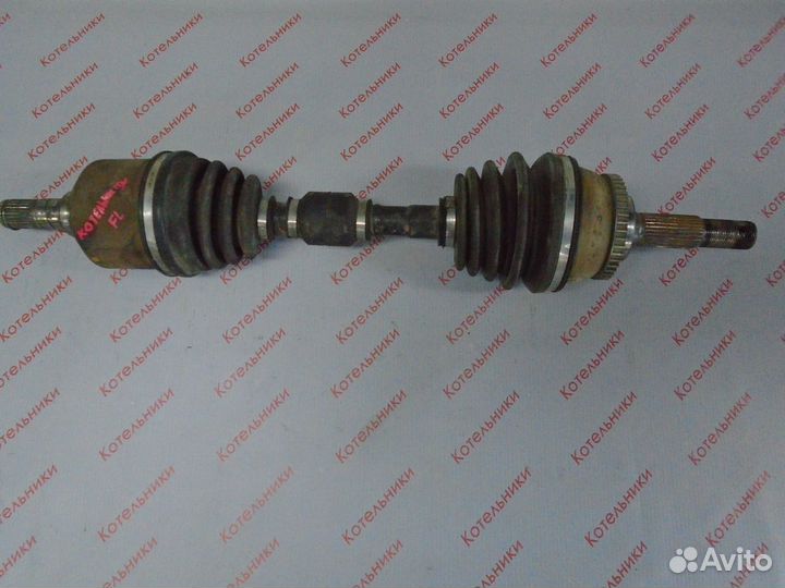 Nissan 39101-5U075 Вал приводной, левый