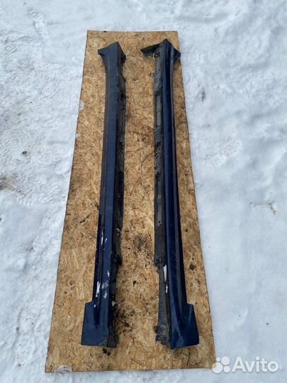 Наружние Накладки порогов Toyota Crown S200