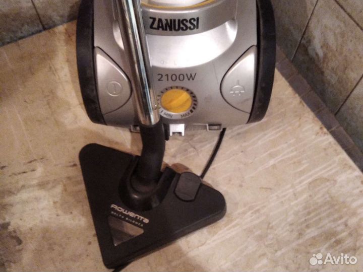 Пылесос Zanussi 2100w
