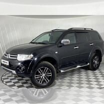 Mitsubishi Pajero Sport 2.5 AT, 2014, 95 000 км, с пробегом, цена 2 275 000 руб.