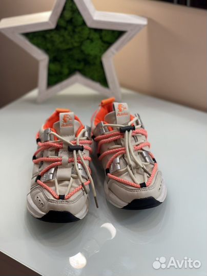 Кросмовки на девочку
