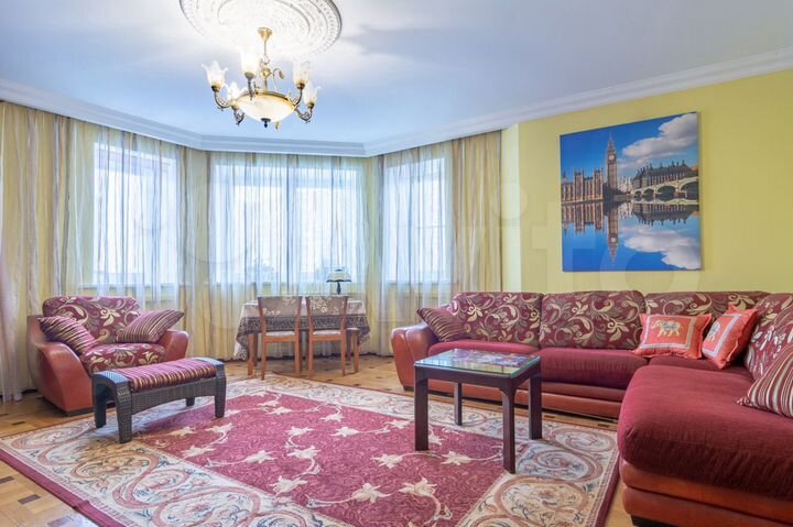 3-к. квартира, 110 м², 7/11 эт.