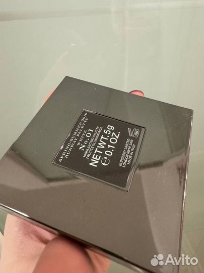 Хайлайтер Burberry runway palette white 01