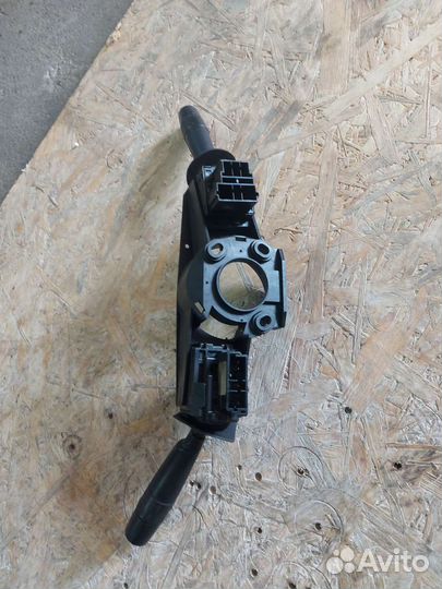 Стрекоза переключение поворотников, Пежо 405,1991