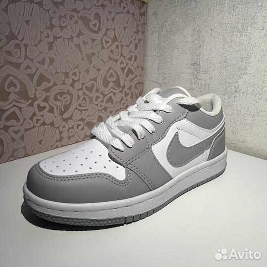 Кроссовки nike dunk low серые