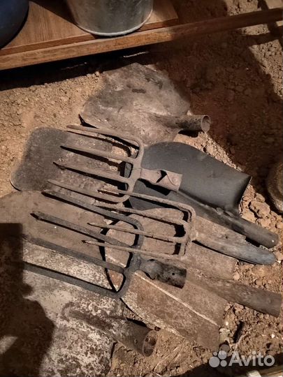 Вилы лопаты
