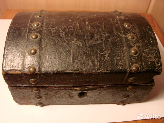 Старинная шкатулка