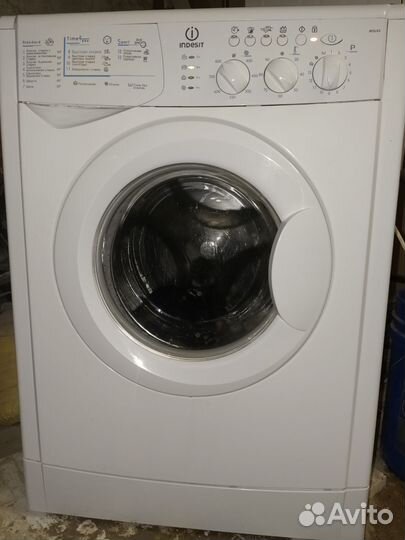 Стиральная машина indesit