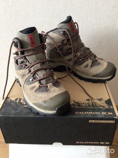 Трекинговые ботинки Salomon