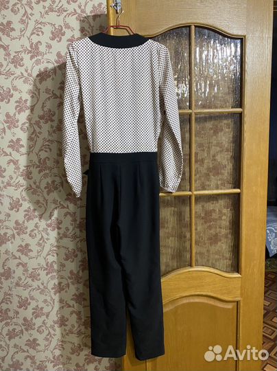Продам комбинезон женский 42-444
