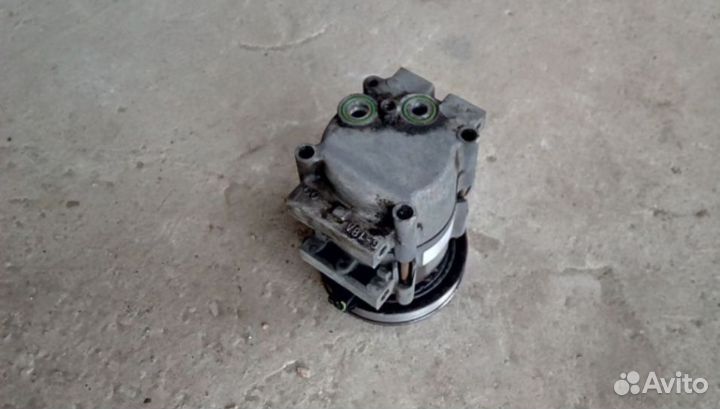 Компрессор кондиционера Ford Focus 1 Split Port