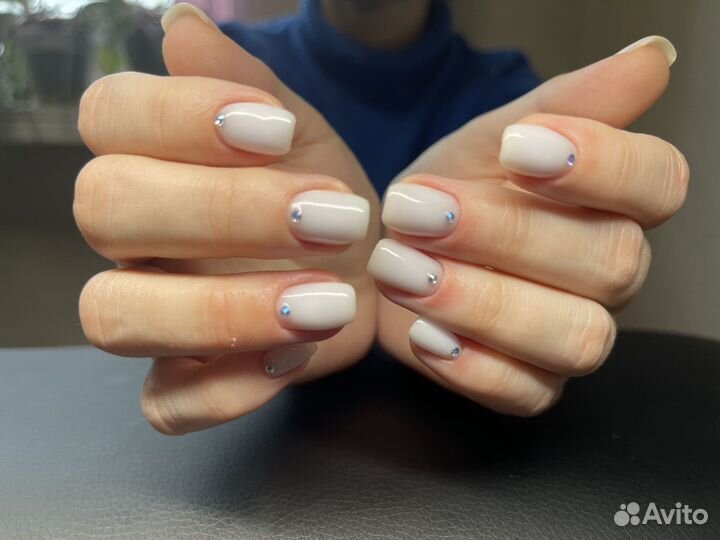 Маникюр