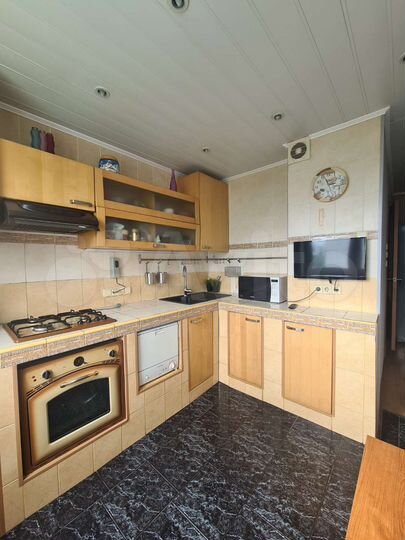 2-к. квартира, 54 м², 7/10 эт.