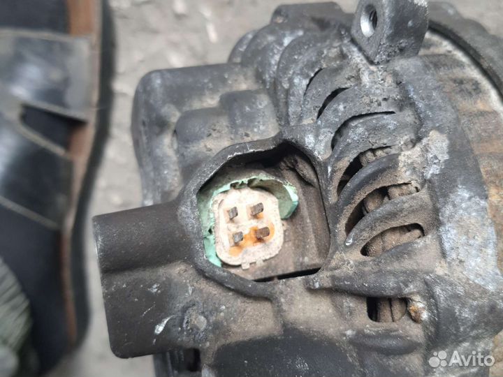 Генератор honda civic 4d