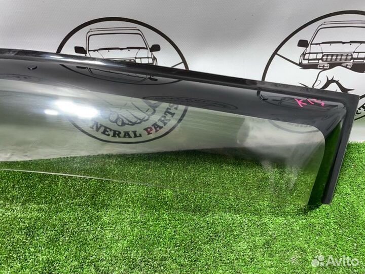 Ветровик на дверь передний левый Toyota Land