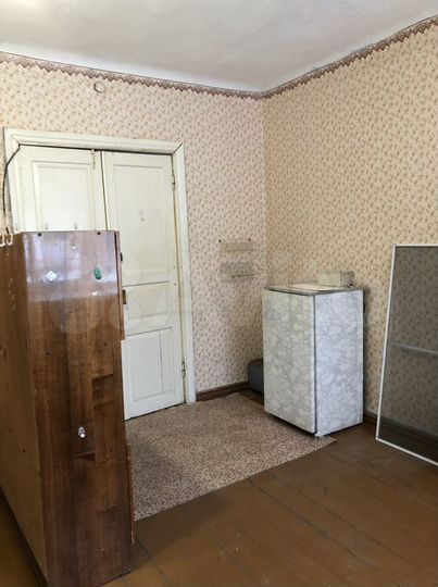 Комната 21 м² в 3-к., 1/2 эт.