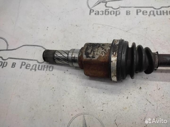 Привод передний правый w470 X-class 642.889 2019