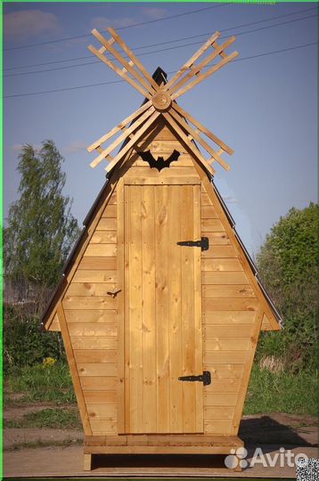 Дачный туалет деревянный PRO883