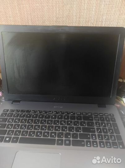 Ноутбук asus