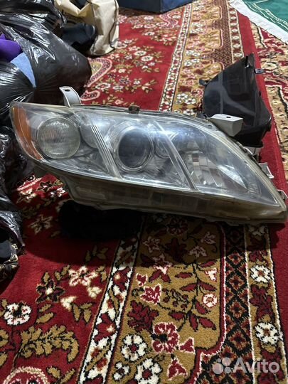 Фара правая toyota camry 40