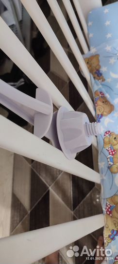 Мобиль самодельный на детскую кроватку