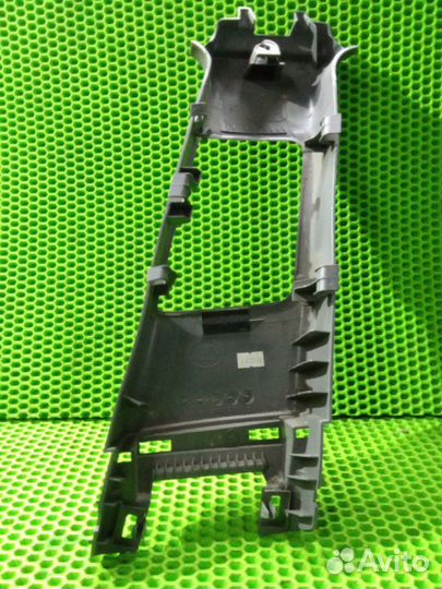 Накладка на стойку кузова левая Honda Civic R18A2