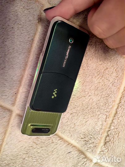 Sony Ericsson W580i