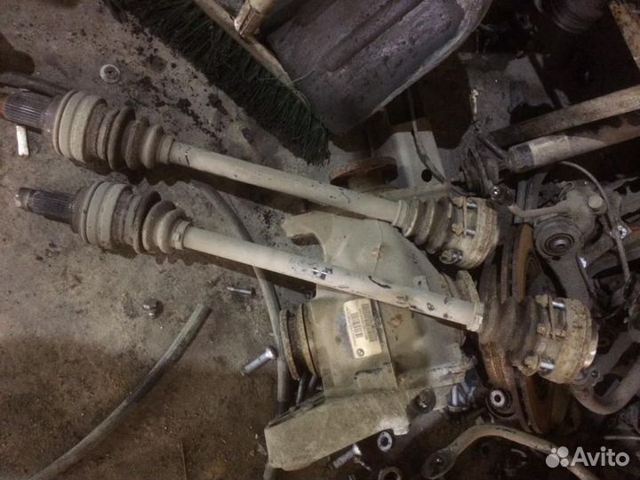 Кулак суппорт передний задний бмв Х1(Е84),Х5(Е53)