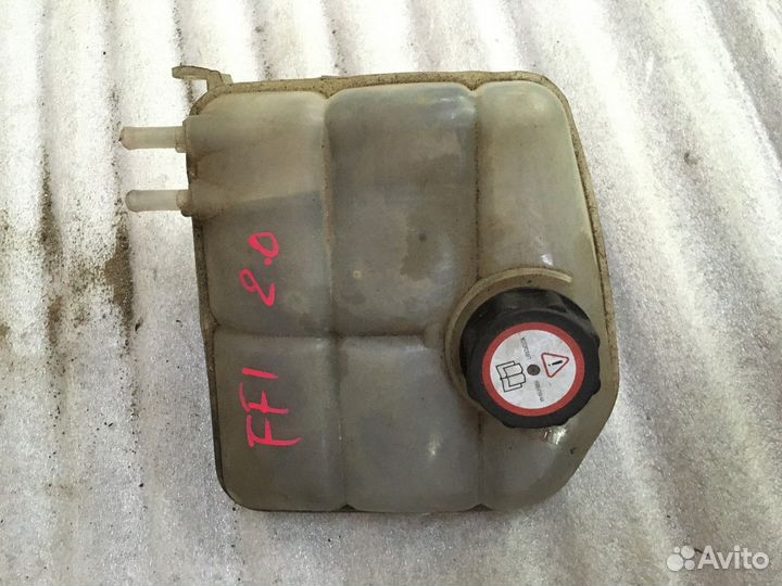 Бачок расширительный