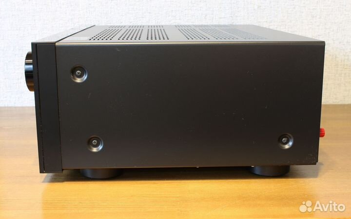 Ресивер Onkyo TX-NR709