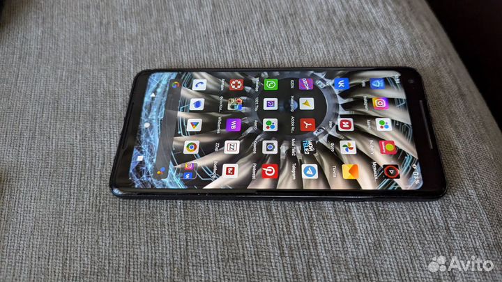 Google Pixel 2 XL, 4/128 ГБ