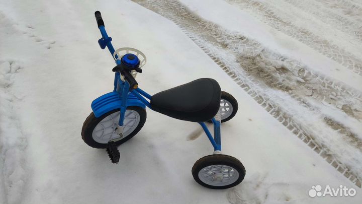 Велосипед трёхколёсный детский Зубренок