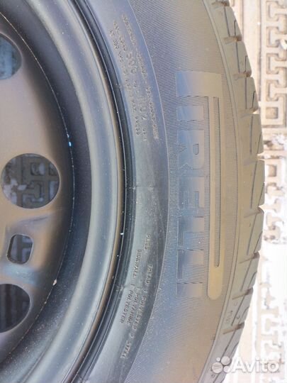 Pirelli Cinturato P1 185/60 R15 84H