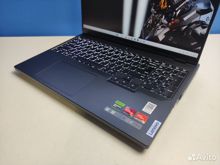 Lenovo Legion 5 Pro R9-7945HX 4060 16GB 1TB